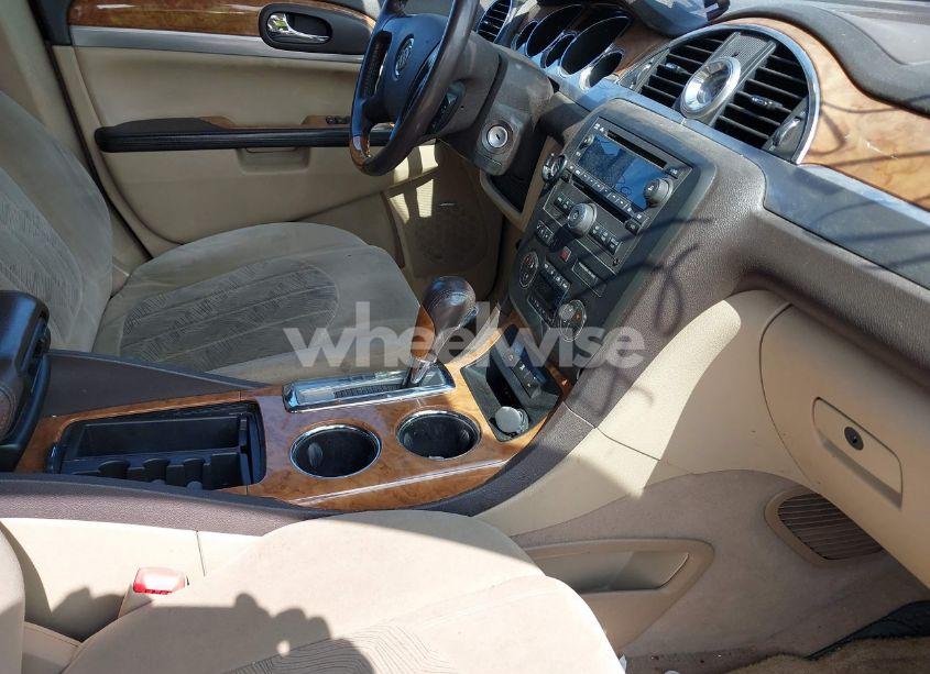 Photo 5 of 2008 Buick Enclave CX (VIN 5GAEV13758J235104)