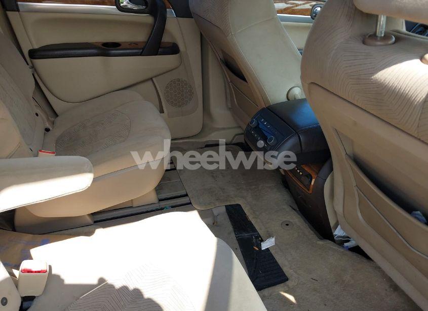 Photo 8 of 2008 Buick Enclave CX (VIN 5GAEV13758J235104)