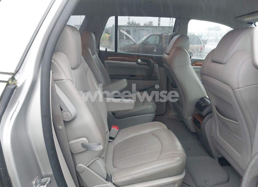Photo 8 of 2008 Buick Enclave CXL (VIN 5GAEV23708J128158)