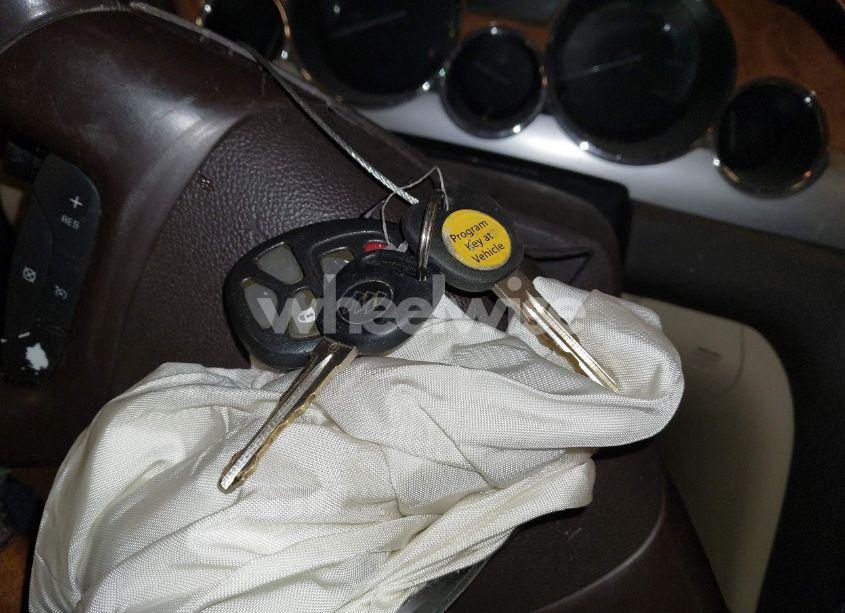 Photo 11 of 2008 Buick Enclave CXL (VIN 5GAEV23718J267442)