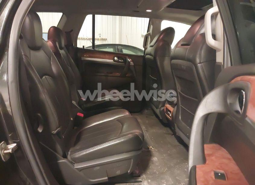 Photo 8 of 2008 Buick Enclave CXL (VIN 5GAEV23718J267652)