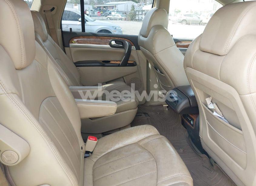 Photo 8 of 2008 Buick Enclave CXL (VIN 5GAEV23728J143342)
