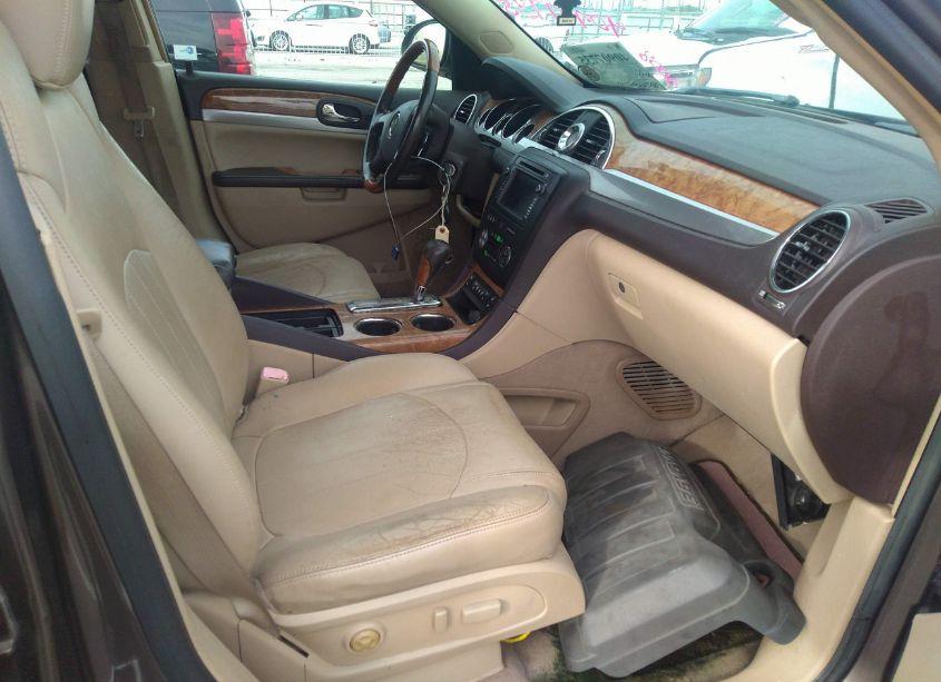 Photo 5 of 2008 Buick Enclave CXL (VIN 5GAEV23768J160774)