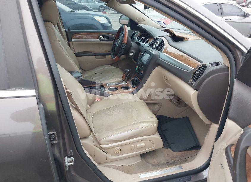 Photo 5 of 2008 Buick Enclave CXL (VIN 5GAEV23798J100410)