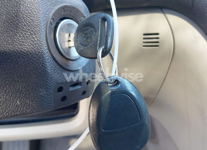 Photo 11 of 2008 Buick Enclave CXL (VIN 5GAEV23798J280987)