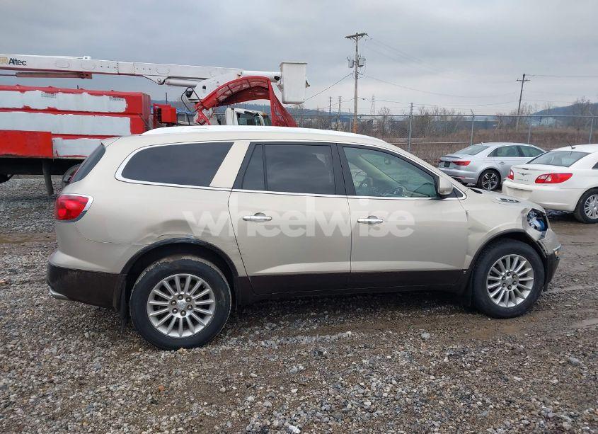 Photo 13 of 2008 Buick Enclave CXL (VIN 5GAEV237X8J191526)