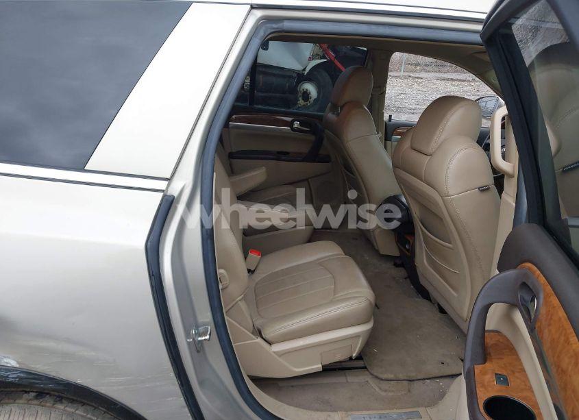 Photo 8 of 2008 Buick Enclave CXL (VIN 5GAEV237X8J191526)