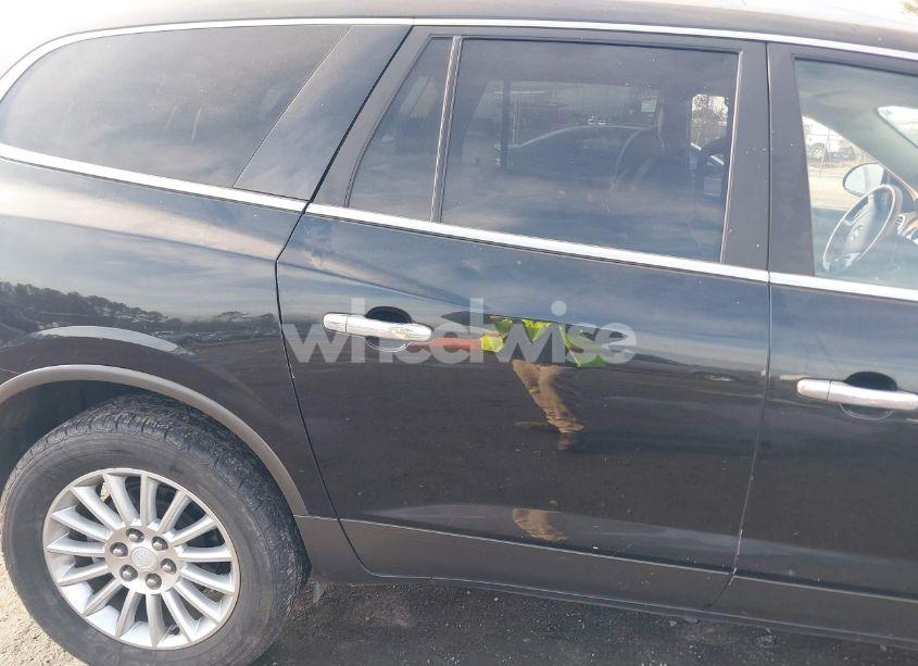 Photo 6 of 2008 Buick Enclave CXL (VIN 5GAEV237X8J235167)