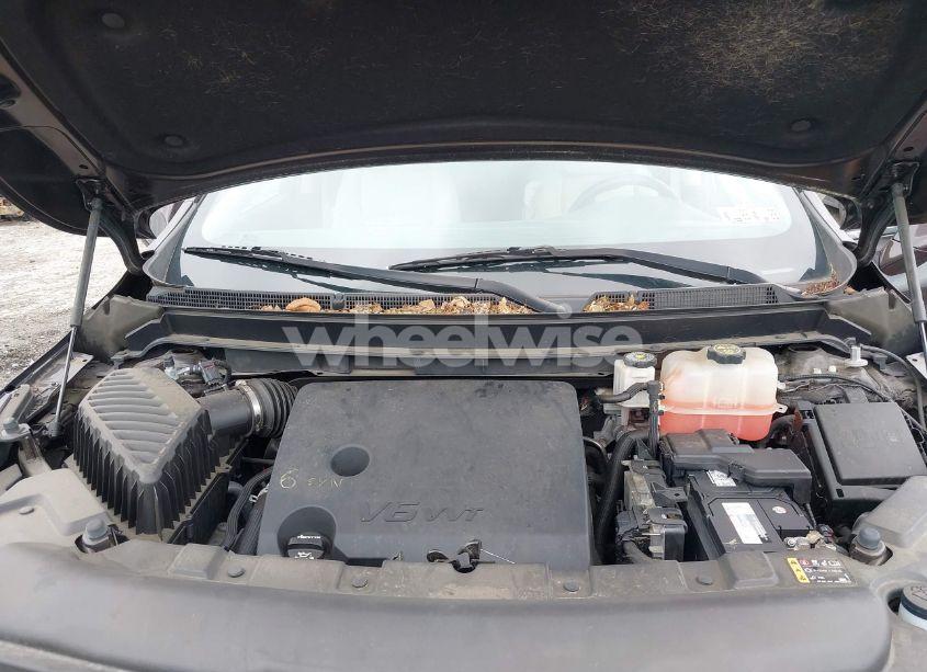 Photo 10 of 2019 Buick Enclave AWD ESSENCE (VIN 5GAEVAKW0KJ168203)