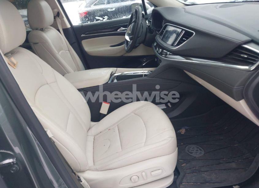 Photo 5 of 2022 Buick Enclave AWD ESSENCE (VIN 5GAEVAKW0NJ165354)