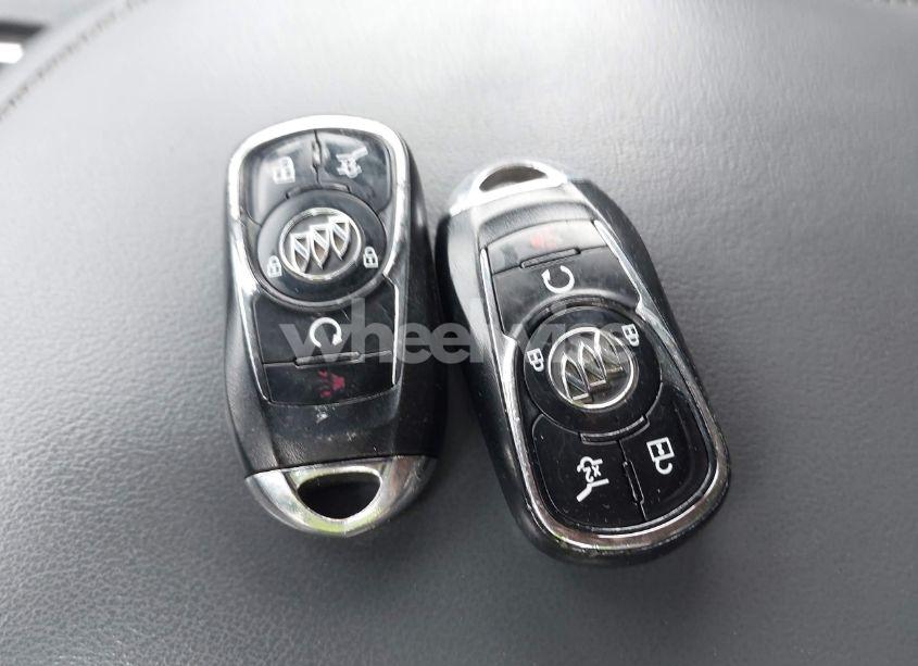 Photo 11 of 2019 Buick Enclave AWD ESSENCE (VIN 5GAEVAKW1KJ126784)