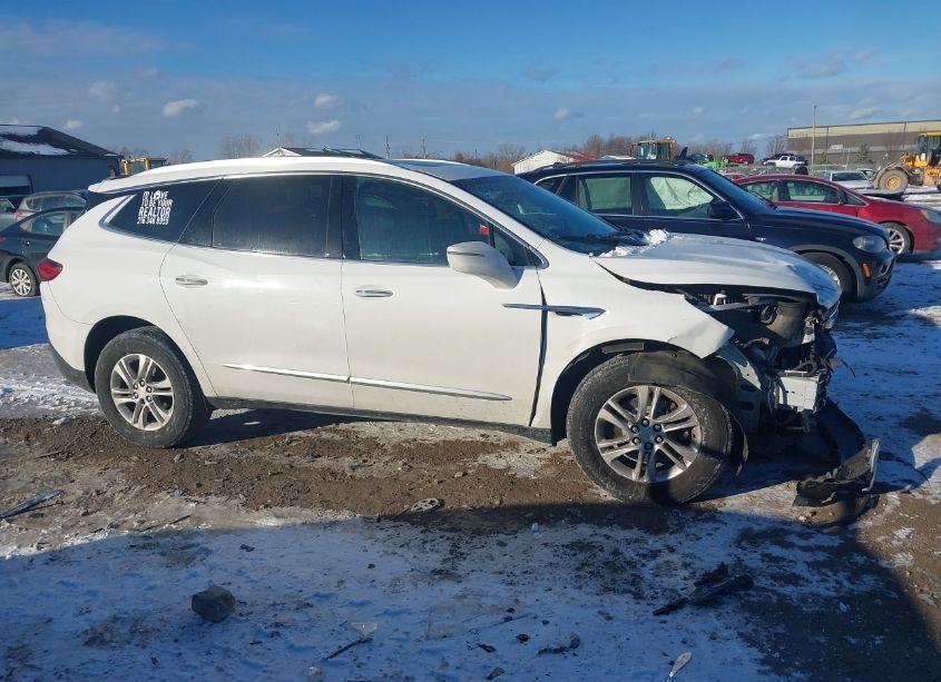 Photo 13 of 2018 Buick Enclave ESSENCE (VIN 5GAEVAKW3JJ242082)