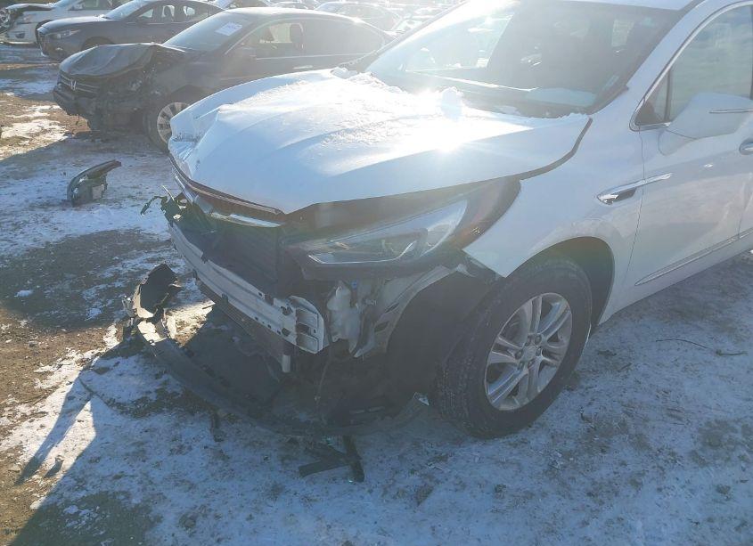 Photo 6 of 2018 Buick Enclave ESSENCE (VIN 5GAEVAKW3JJ242082)