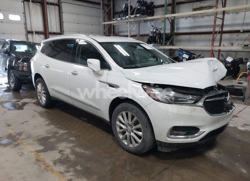 2018 Buick Enclave ESSENCE (VIN 5GAEVAKW4JJ161284) main photo