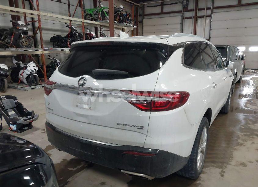 Photo 16 of 2018 Buick Enclave ESSENCE (VIN 5GAEVAKW4JJ161284)