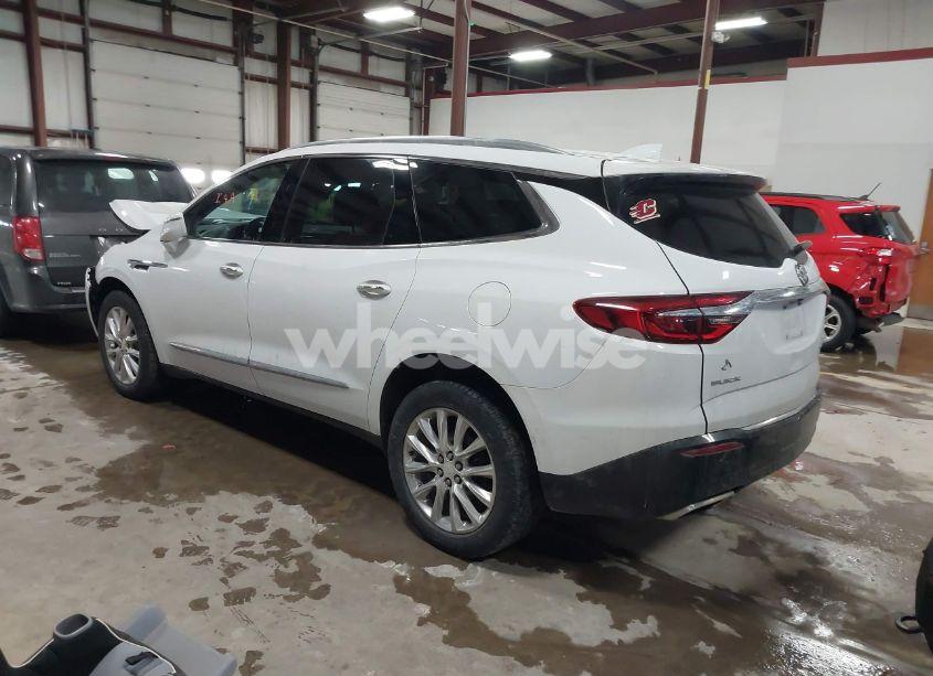 Photo 3 of 2018 Buick Enclave ESSENCE (VIN 5GAEVAKW4JJ161284)