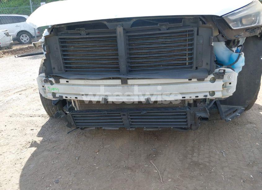 Photo 6 of 2019 Buick Enclave AWD ESSENCE (VIN 5GAEVAKW4KJ306602)