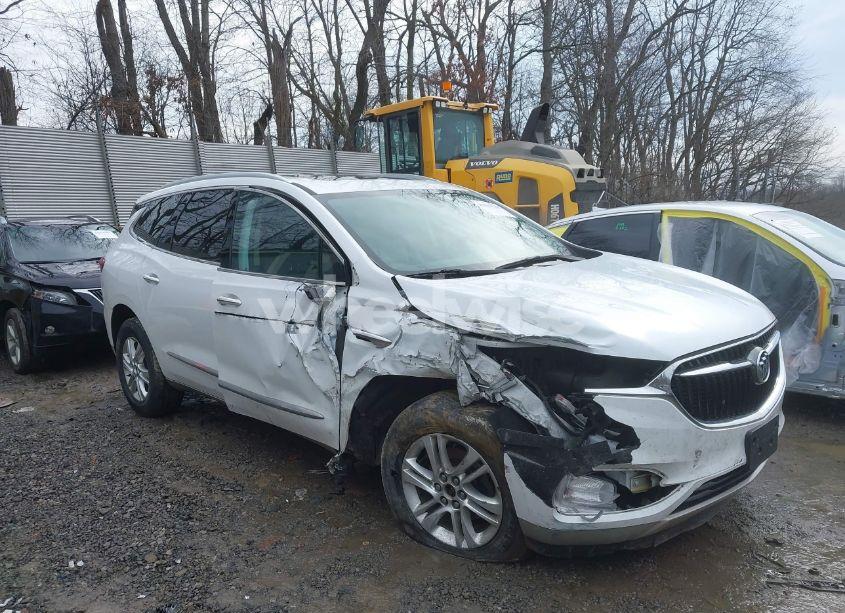 2020 Buick Enclave AWD ESSENCE (VIN 5GAEVAKW4LJ108748) main photo