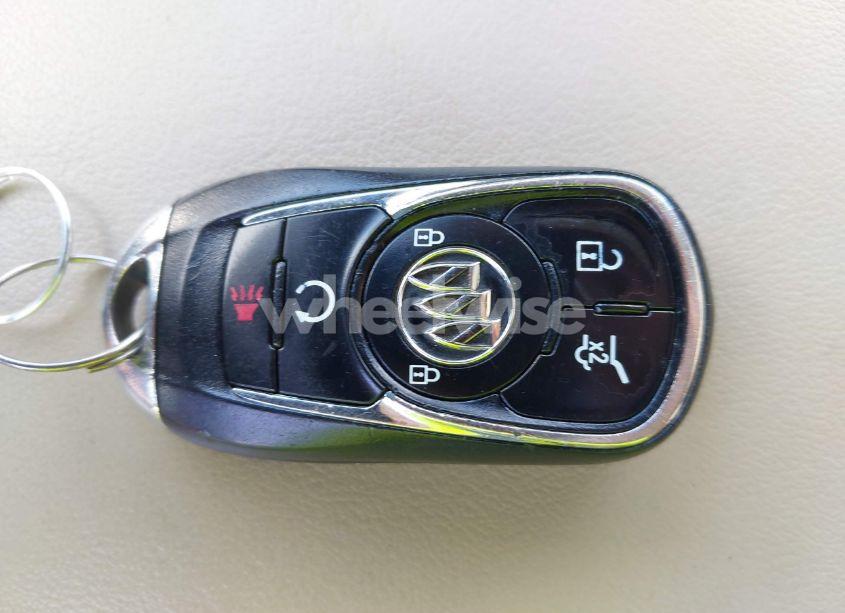 Photo 11 of 2019 Buick Enclave AWD ESSENCE (VIN 5GAEVAKW7KJ206770)