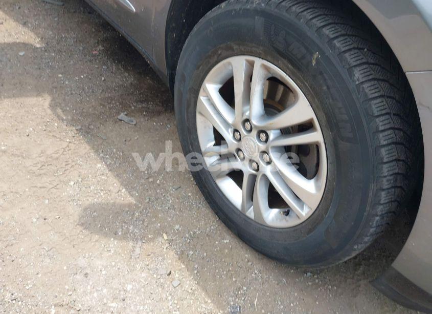 Photo 12 of 2018 Buick Enclave ESSENCE (VIN 5GAEVAKW8JJ212706)