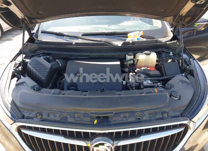 Photo 10 of 2018 Buick Enclave ESSENCE (VIN 5GAEVAKW8JJ250033)