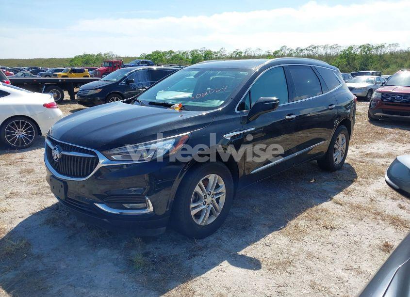 Photo 2 of 2018 Buick Enclave ESSENCE (VIN 5GAEVAKW8JJ250033)