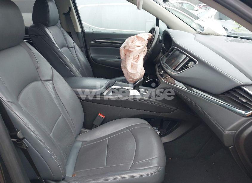 Photo 5 of 2019 Buick Enclave AWD ESSENCE (VIN 5GAEVAKW8KJ100666)