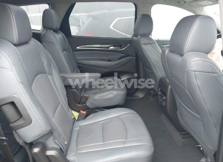 Photo 8 of 2019 Buick Enclave AWD ESSENCE (VIN 5GAEVAKW8KJ100666)
