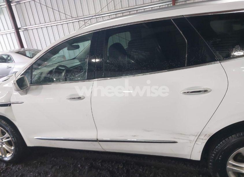 Photo 14 of 2019 Buick Enclave AWD ESSENCE (VIN 5GAEVAKW9KJ286296)