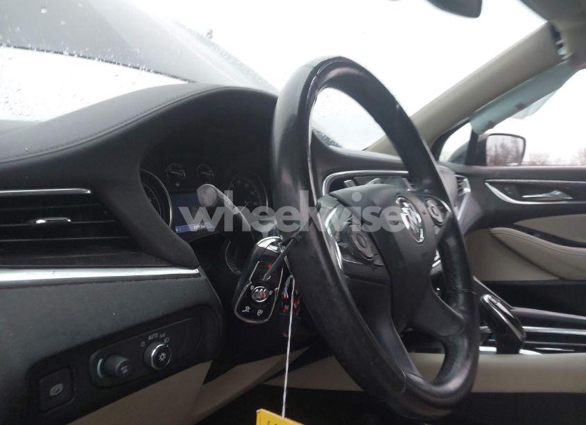 Photo 11 of 2020 Buick Enclave AWD ESSENCE (VIN 5GAEVAKW9LJ153409)