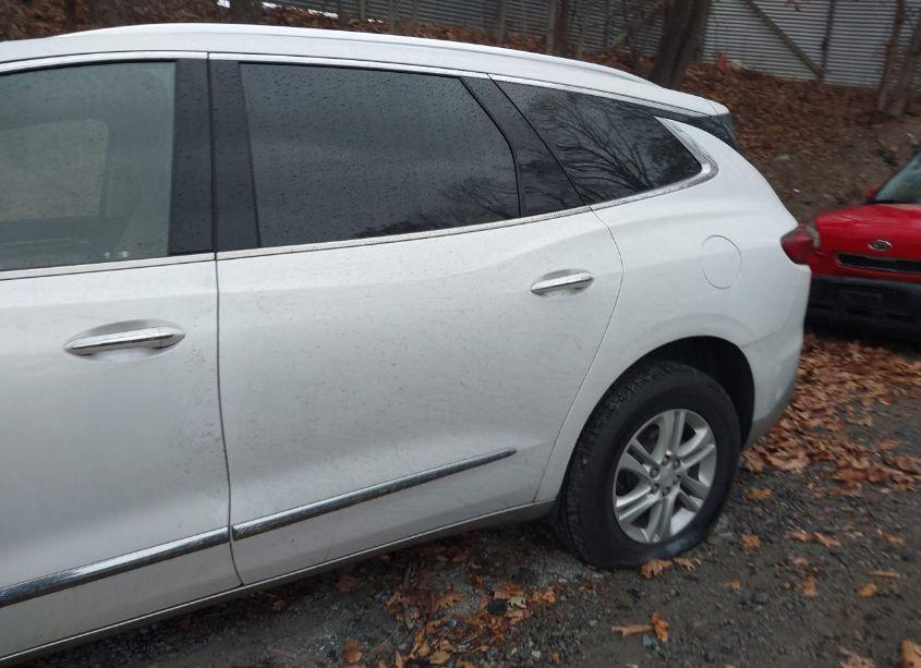 Photo 18 of 2020 Buick Enclave AWD ESSENCE (VIN 5GAEVAKW9LJ176639)