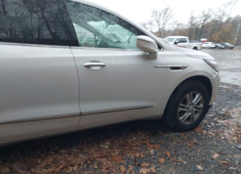 Photo 20 of 2020 Buick Enclave AWD ESSENCE (VIN 5GAEVAKW9LJ176639)