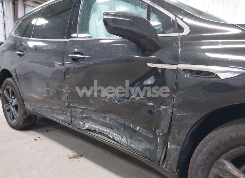 Photo 6 of 2024 Buick Enclave ESSENCE AWD (VIN 5GAEVAKW9RJ116935)