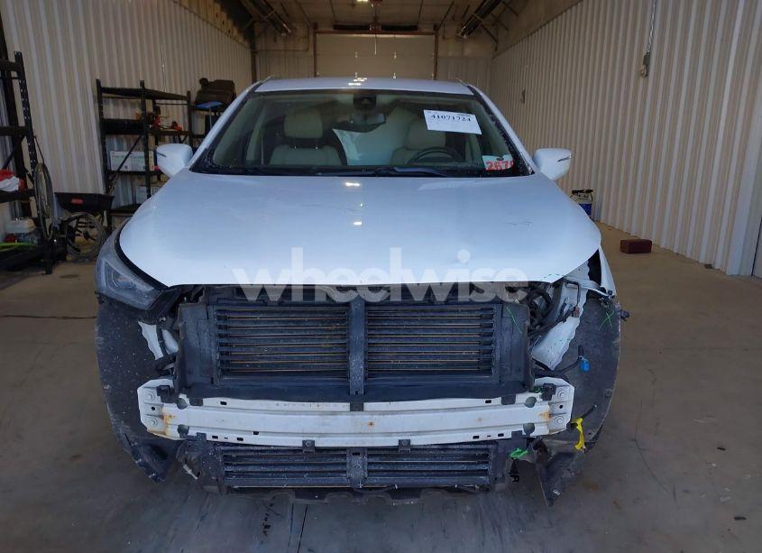 Photo 12 of 2019 Buick Enclave AWD PREMIUM (VIN 5GAEVBKW7KJ189040)