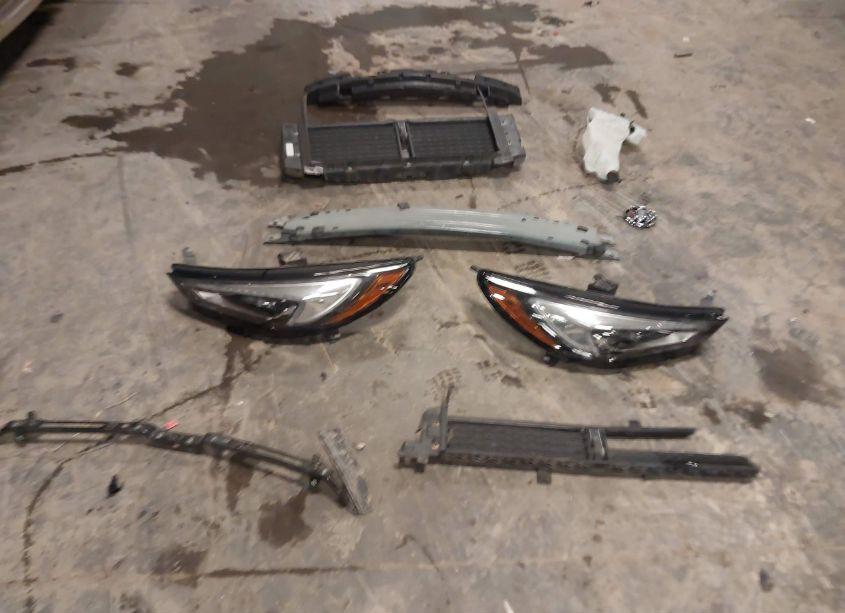 Photo 12 of 2018 Buick Enclave PREMIUM (VIN 5GAEVBKW8JJ206796)