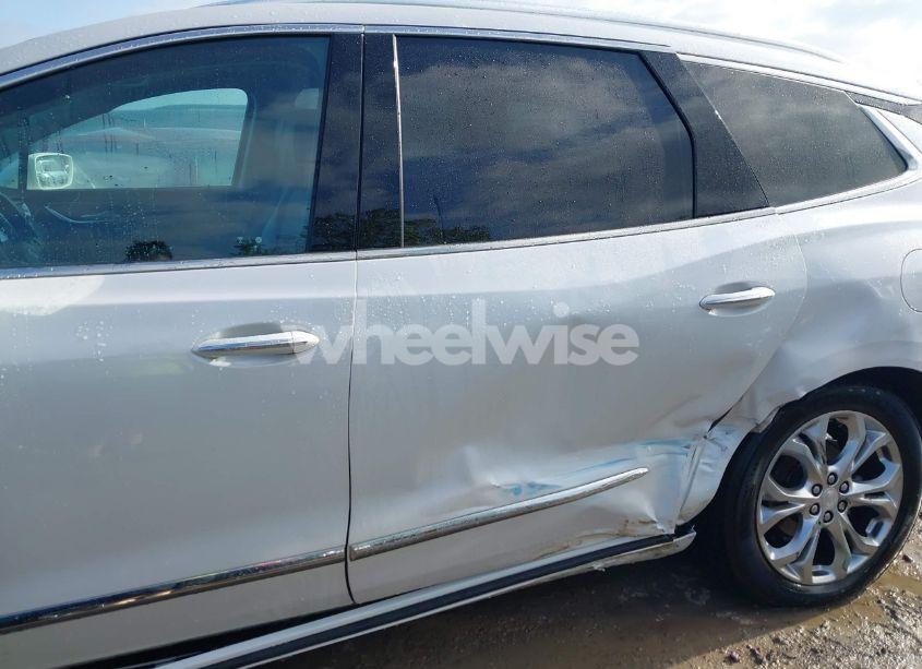 Photo 6 of 2020 Buick Enclave AWD AVENIR (VIN 5GAEVCKW2LJ328739)