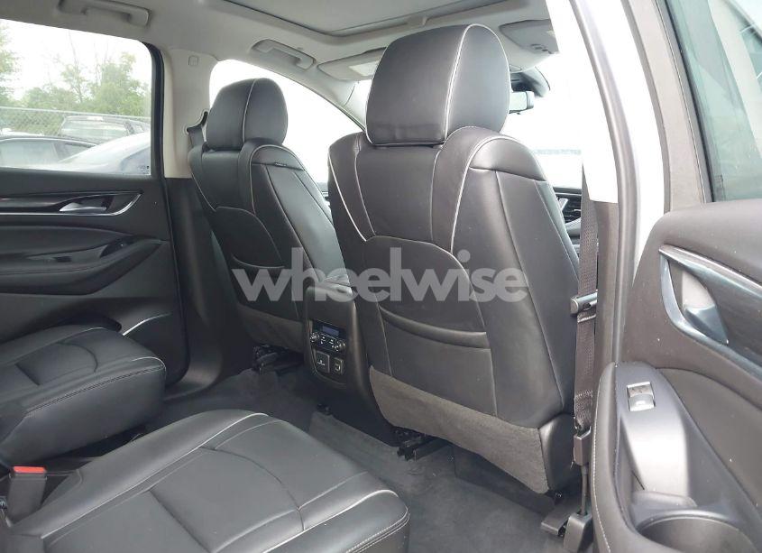 Photo 8 of 2020 Buick Enclave AWD AVENIR (VIN 5GAEVCKW2LJ328739)