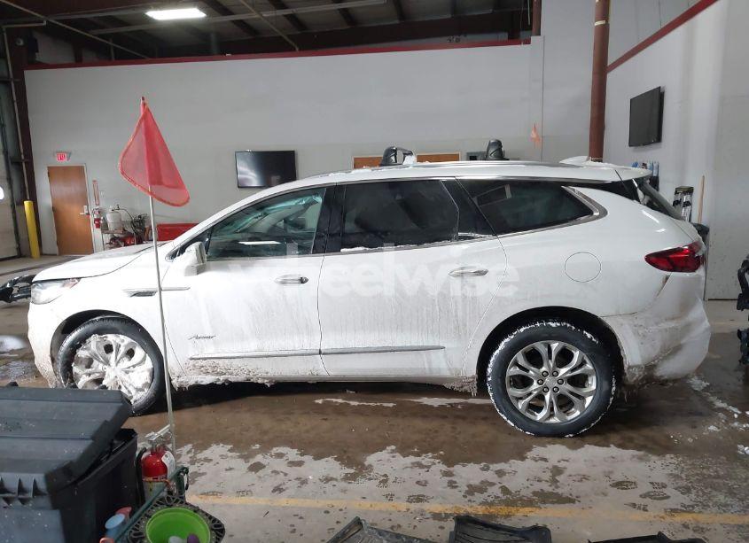 Photo 14 of 2018 Buick Enclave AVENIR (VIN 5GAEVCKW6JJ164814)