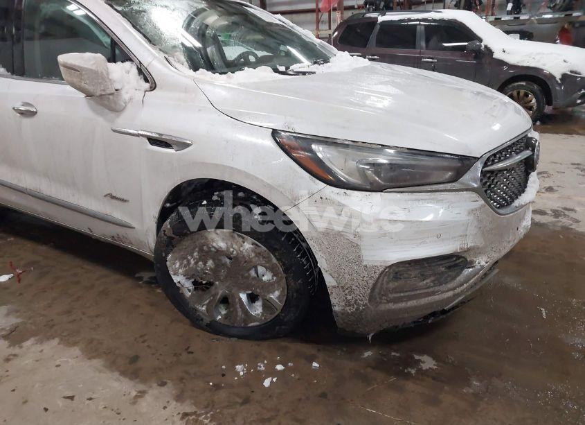 Photo 6 of 2018 Buick Enclave AVENIR (VIN 5GAEVCKW6JJ164814)