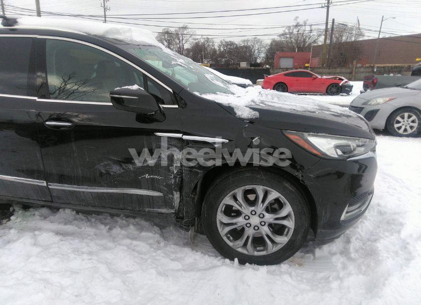 Photo 13 of 2018 Buick Enclave AVENIR (VIN 5GAEVCKW7JJ171805)