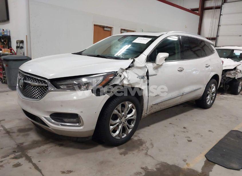 Photo 2 of 2019 Buick Enclave AWD AVENIR (VIN 5GAEVCKW7KJ250392)