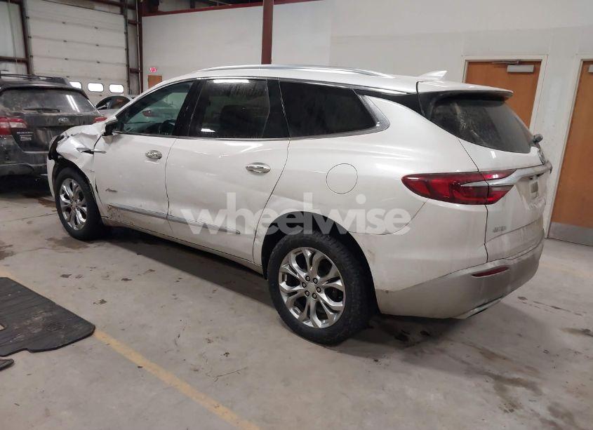 Photo 3 of 2019 Buick Enclave AWD AVENIR (VIN 5GAEVCKW7KJ250392)