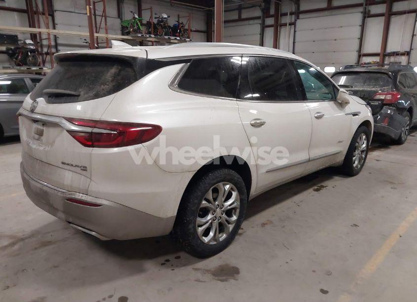 Photo 4 of 2019 Buick Enclave AWD AVENIR (VIN 5GAEVCKW7KJ250392)