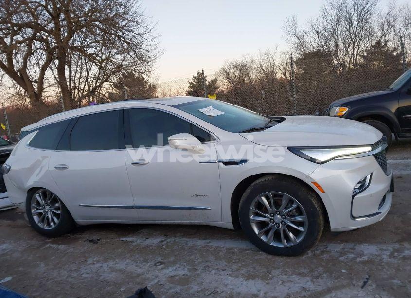 Photo 14 of 2022 Buick Enclave AWD AVENIR (VIN 5GAEVCKW7NJ156565)