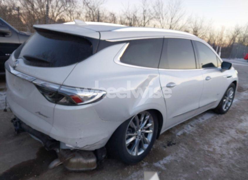Photo 4 of 2022 Buick Enclave AWD AVENIR (VIN 5GAEVCKW7NJ156565)