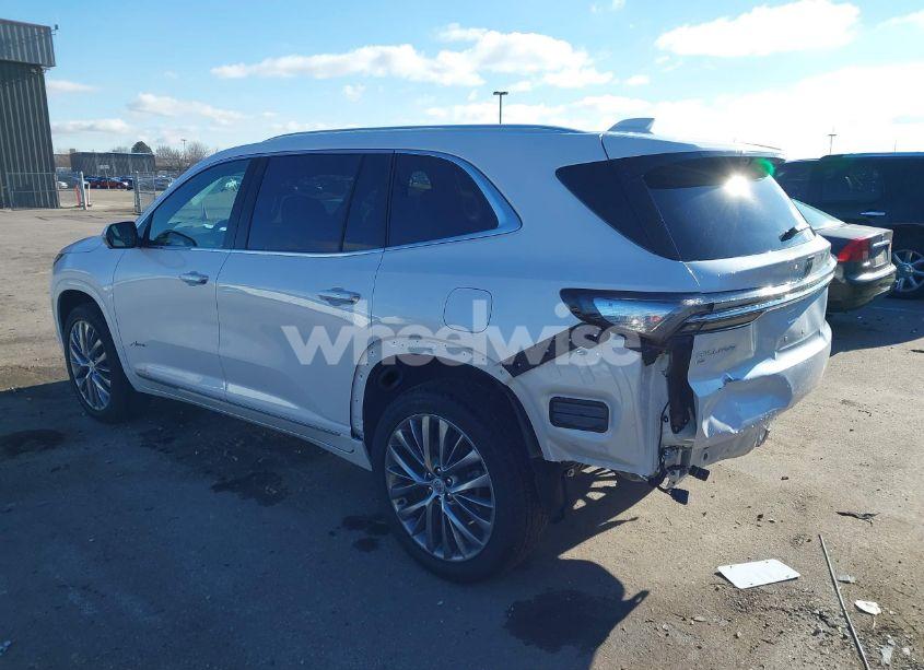 Photo 3 of 2025 Buick Enclave AVENIR FWD (VIN 5GAEVCRS5SJ107024)