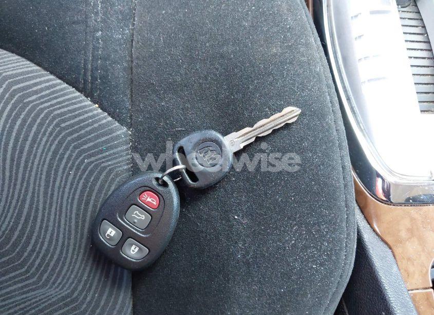 Photo 11 of 2012 Buick Enclave (VIN 5GAKRAED0CJ392462)