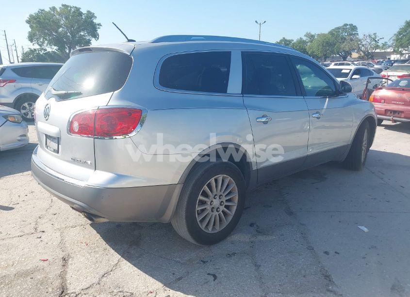 Photo 4 of 2012 Buick Enclave (VIN 5GAKRAED4CJ244430)