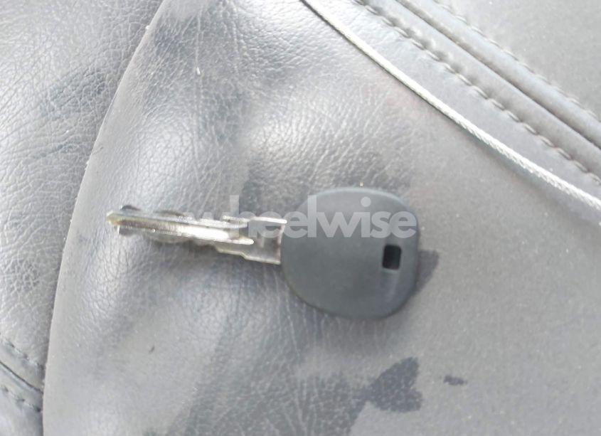 Photo 11 of 2012 Buick Enclave (VIN 5GAKRAED4CJ348030)