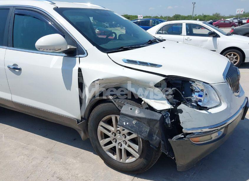 Photo 6 of 2012 Buick Enclave (VIN 5GAKRAED4CJ348030)